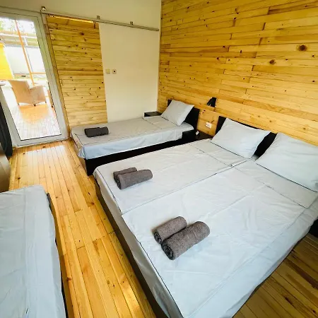 Holiday home Cozyhut под наем Chernomorets