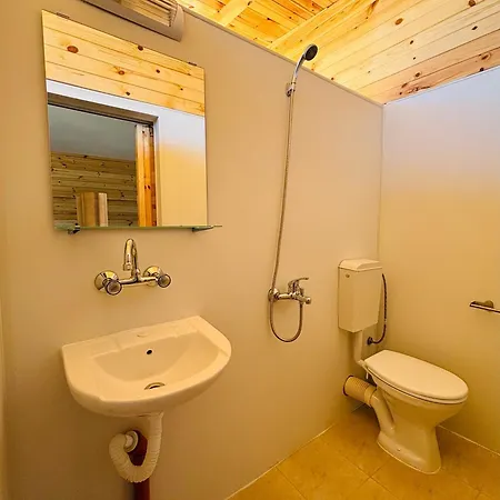 Cozyhut под наем Holiday home *